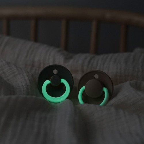 Πιπίλα Bibs Colour 2 Tεμ Petrol/Deep Space Glow Στρογγυλή No 1